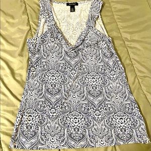 WHBM Women’s sleeveless blouse.
